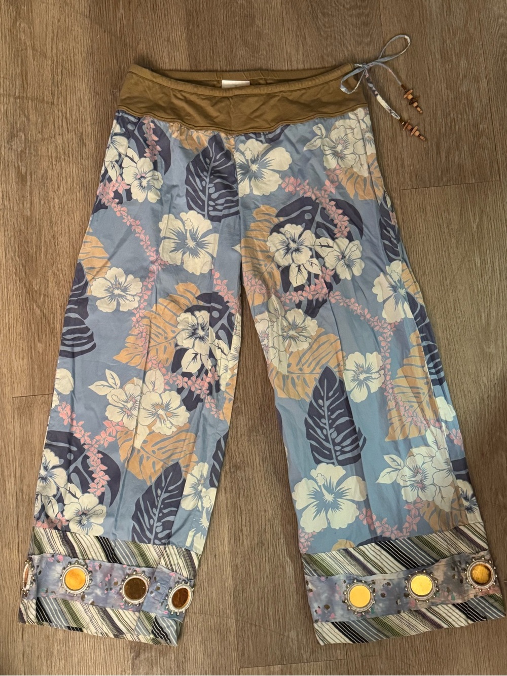 Vintage Soft Surroundings Blue Tropical Floral Wide Leg Grommet Pants M/L NWOT